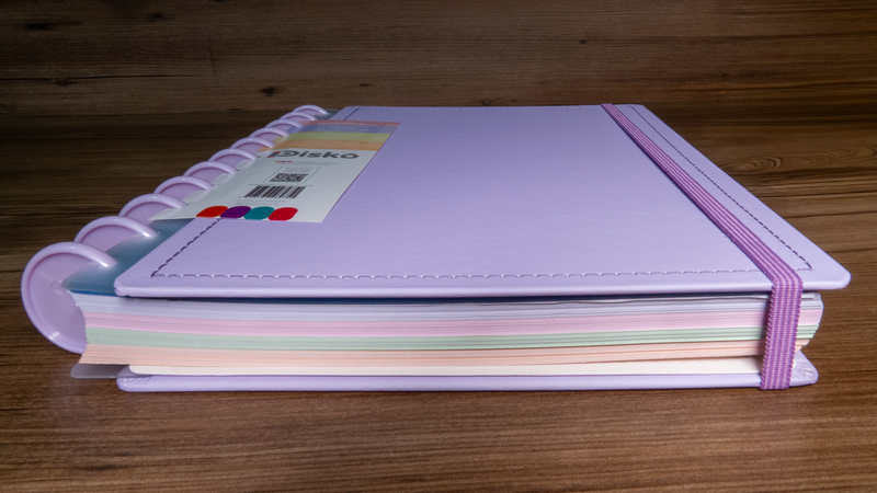 CADERNO UNIVERSITARIO DISKÔ FOUR COLOR LILÁS